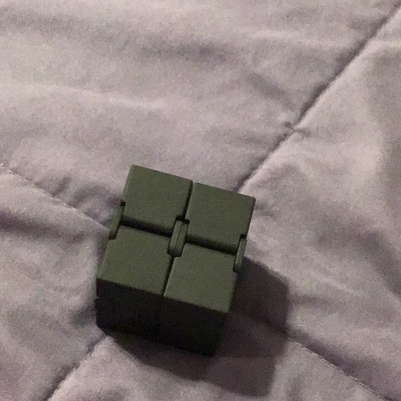 Infinity cube - Picture 2 of 2